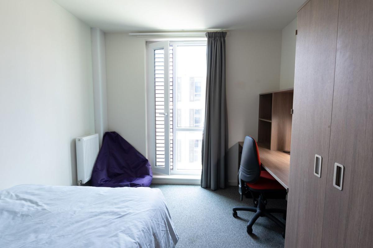 Univeristy of Sussex East Slope bedroom